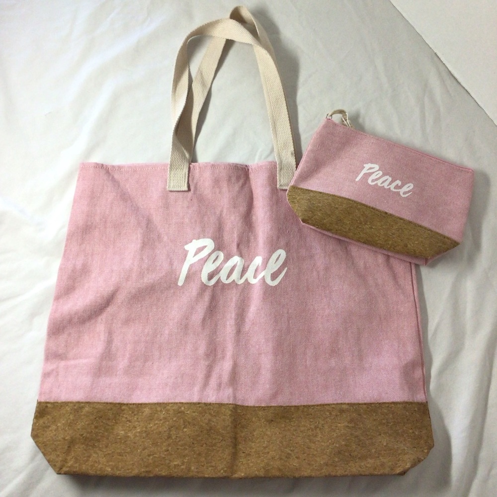 Tote bag with zipper pouch